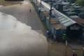 Паводок в Черновцах: уровень воды начал постепенно спадать