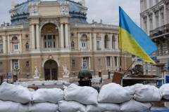 Коли в Україні скінчиться війна? Прогнози езотериків