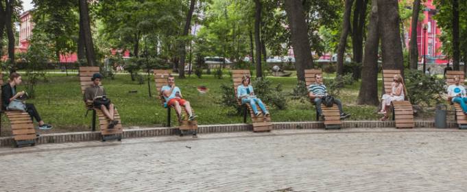 В Киеве призывают очистить город от клещей В Киеве призывают очистить город от клещей