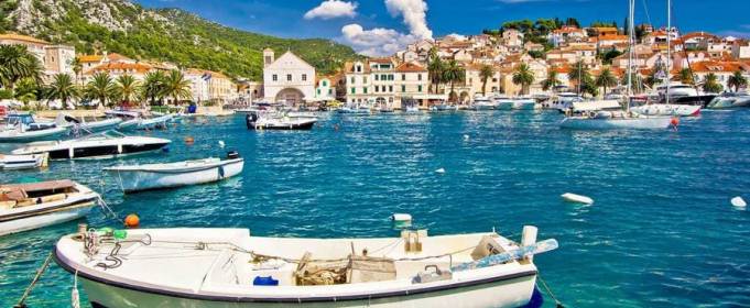 Куди поїхати до моря? Українці можуть подорожувати до п'яти країн Куди поїхати до моря? Українці можуть подорожувати до п'яти країн