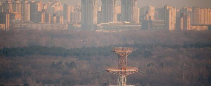 Погода не способствовала очищению воздуха в Киеве Погода не способствовала очищению воздуха в Киеве