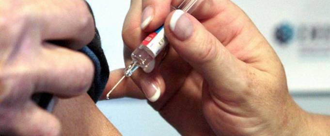 Вакцина против Covid-19 от Pfizer одобрена для использования в Великобритании Вакцина против Covid-19 от Pfizer одобрена для использования в Великобритании