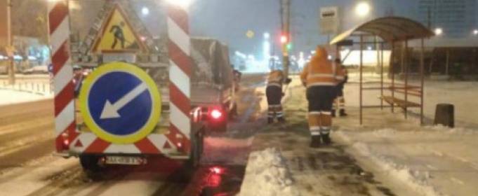Через негоду в Києві обмежать в'їзд великогабаритного транспорту Через негоду в Києві обмежать в'їзд великогабаритного транспорту