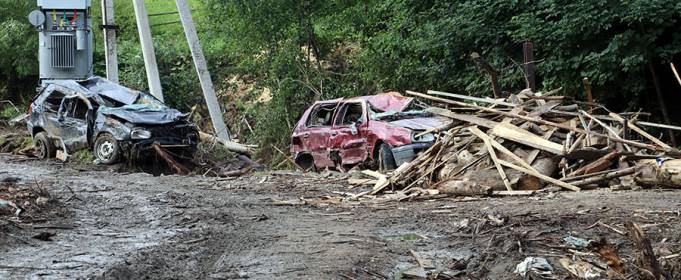В закарпатском поселке в результате ливней повреждены все дома В закарпатском поселке в результате ливней повреждены все дома