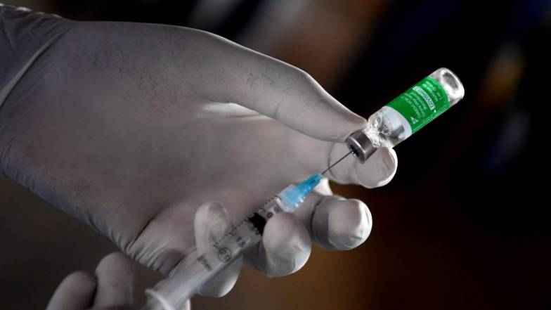 В Африке нехватка шприцев ставит под угрозу вакцинацию от COVID-19 В Африке нехватка шприцев ставит под угрозу вакцинацию от COVID-19