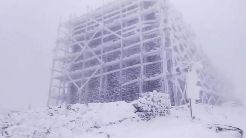 У горах небезпечно. Карпати накрила снігова буря У горах небезпечно. Карпати накрила снігова буря