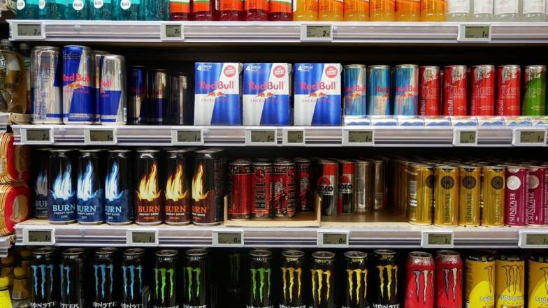 Стоит ли употреблять энергетические напитки? Стоит ли употреблять энергетические напитки?
