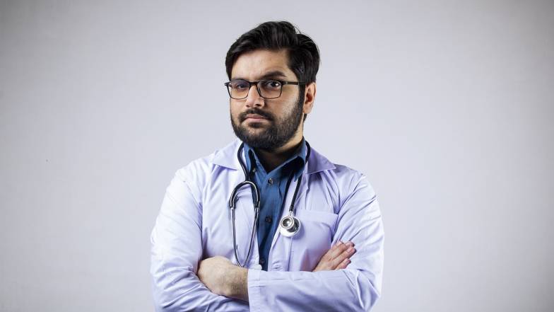 ​К чему снится врач: значение, толкование