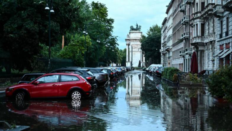 Зливи призвели до повеней і зсувів у Північній Італії Зливи призвели до повеней і зсувів у Північній Італії