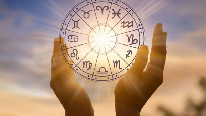 Horoscop 8 septembrie: Balanțele au șansa de a reuși la locul de muncă, iar Capricornii de a-și spori finanțele Horoscop 8 septembrie: Balanțele au șansa de a reuși la locul de muncă, iar Capricornii de a-și spori finanțele