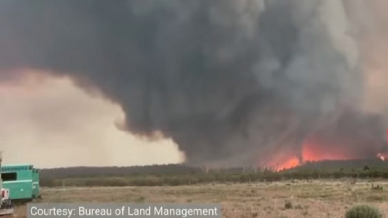 ВІДЕО. «Firenado»: у Юті спалахнув вогняний торнадо ВІДЕО. «Firenado»: у Юті спалахнув вогняний торнадо